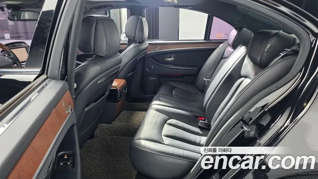 KG_Mobility_Ssangyong Chairman 2014 thumb 11