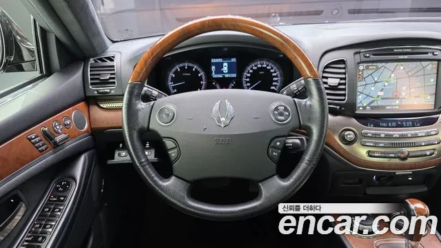 KG_Mobility_Ssangyong Chairman 2014 thumb 12