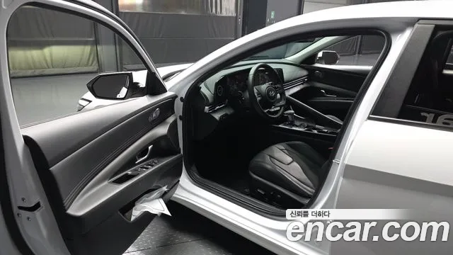 Hyundai Avante 2024 thumb 10