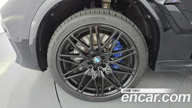 BMW X6M 2021 thumb 4