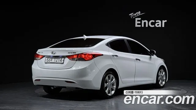 Hyundai Avante 2010 thumb 2