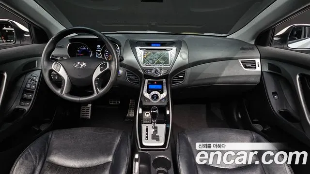 Hyundai Avante 2010 thumb 7