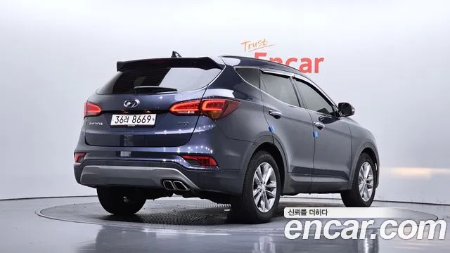 Hyundai Santa Fe 2017 thumb 2
