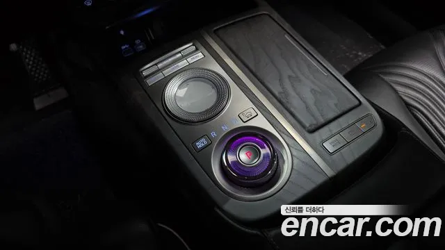 Genesis G80 2020 thumb 9