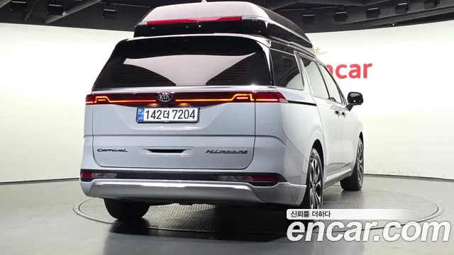 Kia Carnival 2021 thumb 4