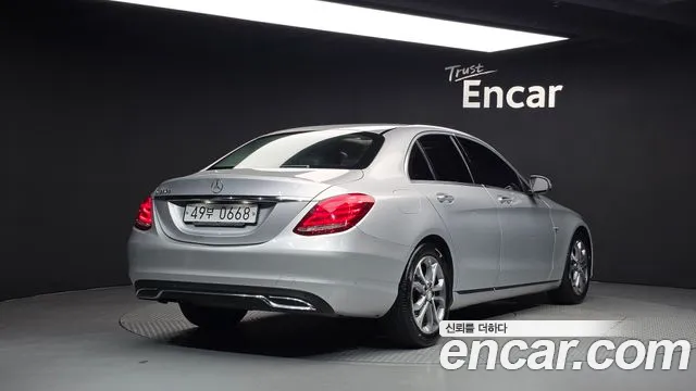 Mercedes-Benz C-Класс 2016 thumb 2