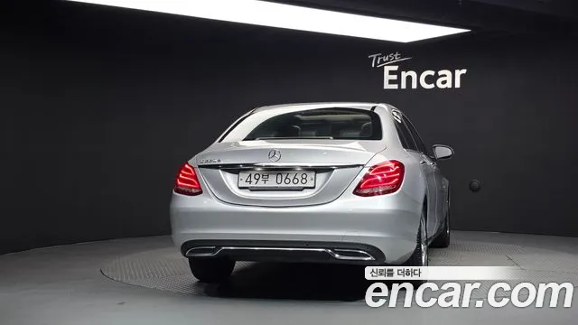 Mercedes-Benz C-Класс 2016 thumb 4