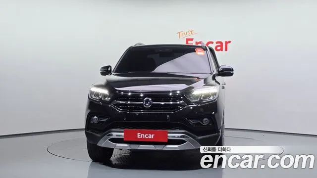 KG_Mobility_Ssangyong Rexton 2018 thumb 3