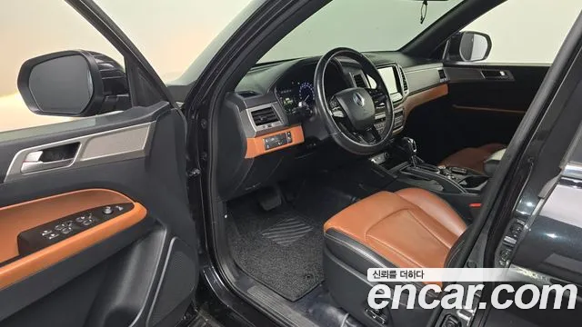 KG_Mobility_Ssangyong Rexton 2018 thumb 10