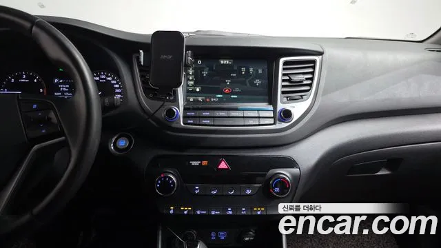 Hyundai Tucson 2018 thumb 12