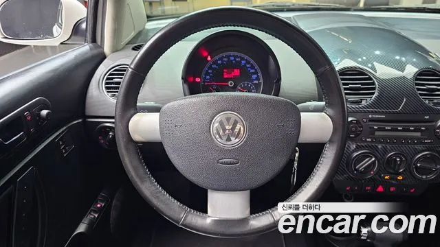 Volkswagen Beatle 2011 thumb 12