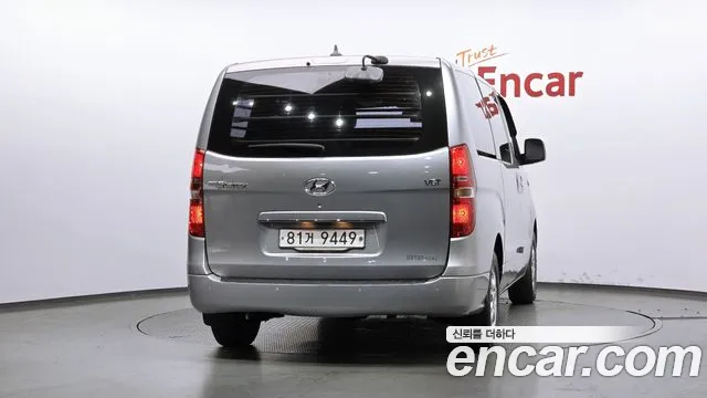 Hyundai Starex 2014 thumb 4