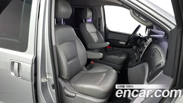 Hyundai Starex 2014 thumb 11