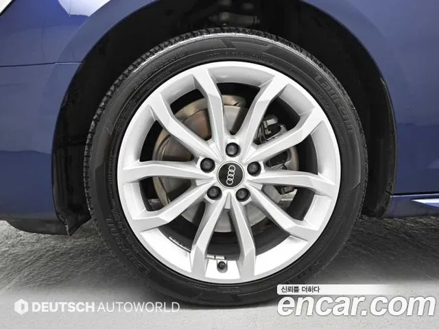 Audi A4 2023 thumb 5