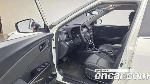 KG_Mobility_Ssangyong TIBOLI 2020 thumb 10