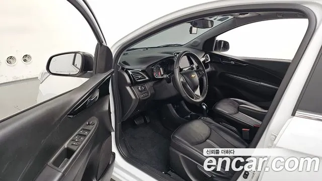 Chevrolet Spark 2021 thumb 9