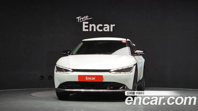 Kia EV6 2023 thumb 3