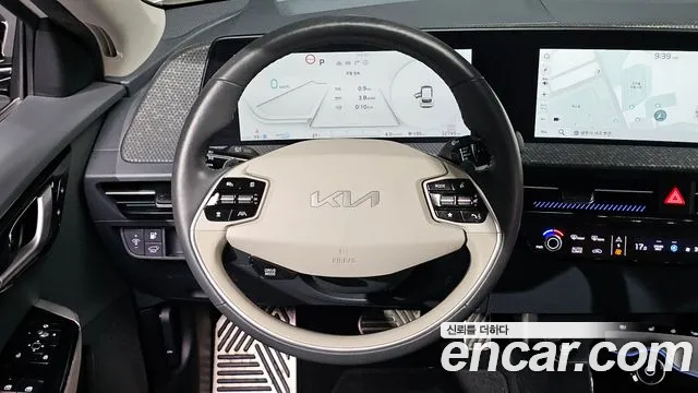 Kia EV6 2023 thumb 11