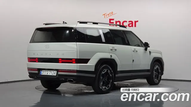 Hyundai Santa Fe 2023 thumb 2
