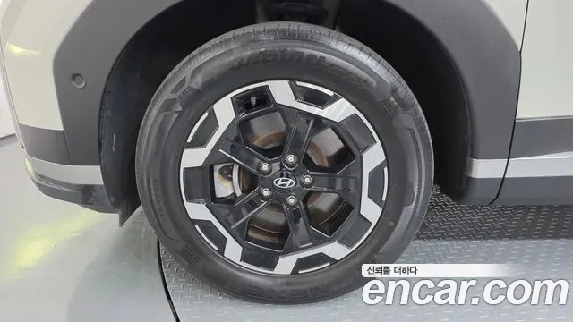 Hyundai Santa Fe 2023 thumb 5