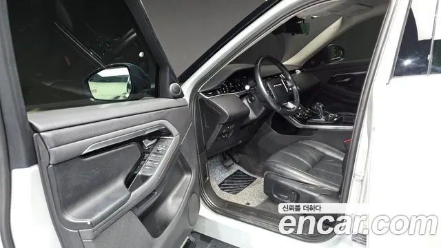 Land Rover Range Rover Evoque 2020 thumb 10