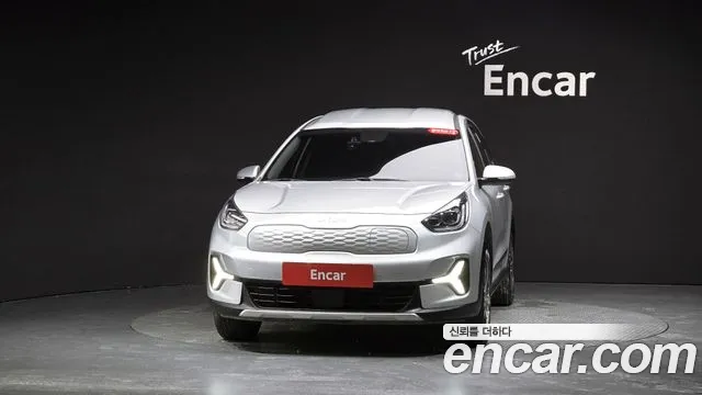 Kia Niro 2022 thumb 2