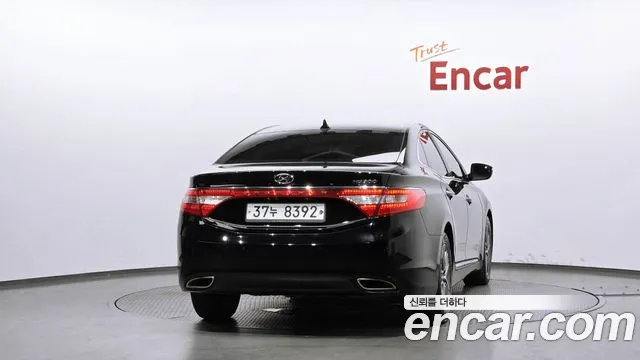 Hyundai Grandeur 2013 thumb 4
