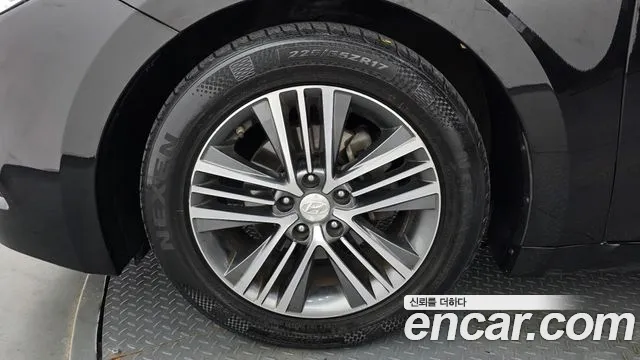 Hyundai Grandeur 2013 thumb 5