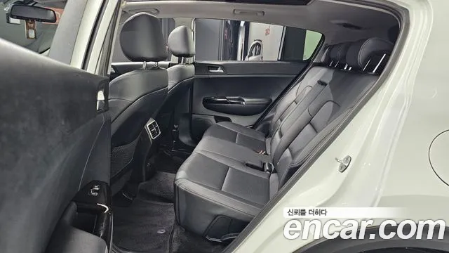 Kia Sportage 2017 thumb 12
