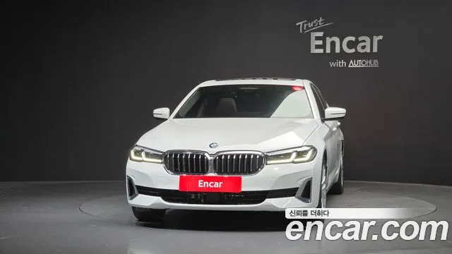 BMW 5 серии 2020 thumb 3