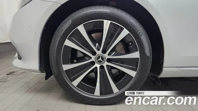 Mercedes-Benz E-Класс 2020 thumb 5