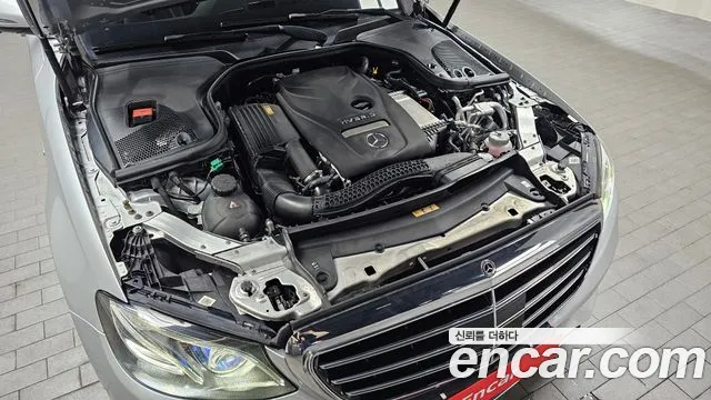 Mercedes-Benz E-Класс 2020 thumb 6