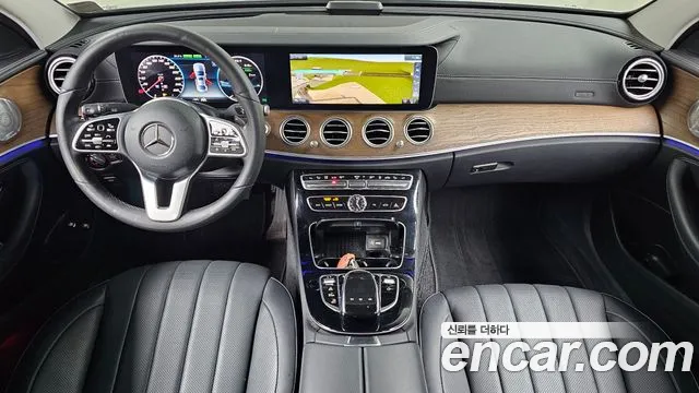 Mercedes-Benz E-Класс 2020 thumb 7
