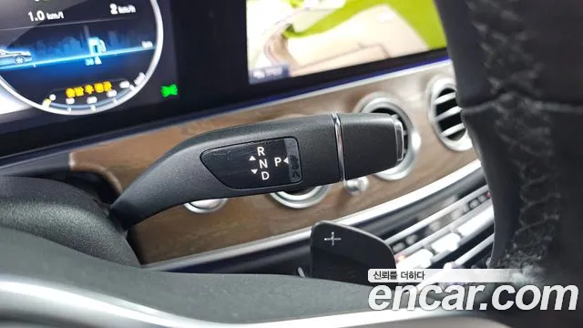 Mercedes-Benz E-Класс 2020 thumb 9