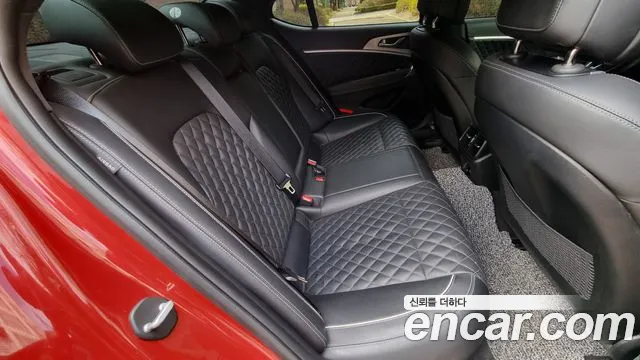 Genesis G70 2019 thumb 8