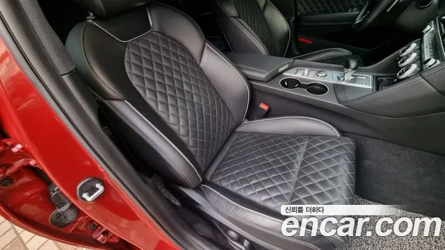 Genesis G70 2019 thumb 9