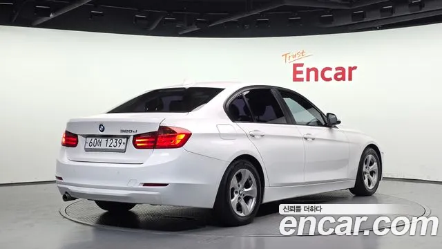 BMW 3 серии 2012 thumb 2