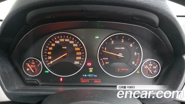BMW 3 серии 2012 thumb 8
