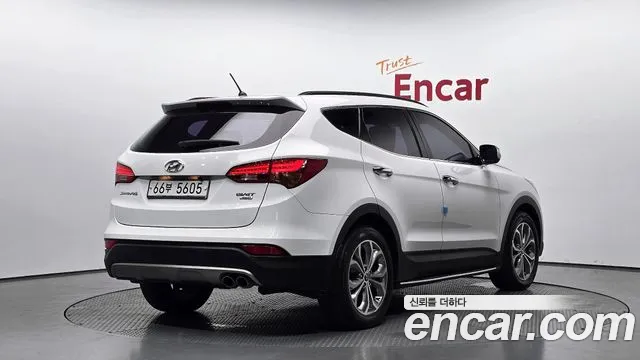 Hyundai Santa Fe 2013 thumb 2