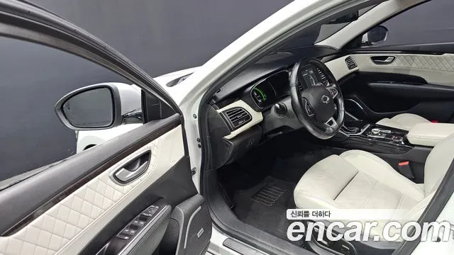 Renault Megane 2017 thumb 10