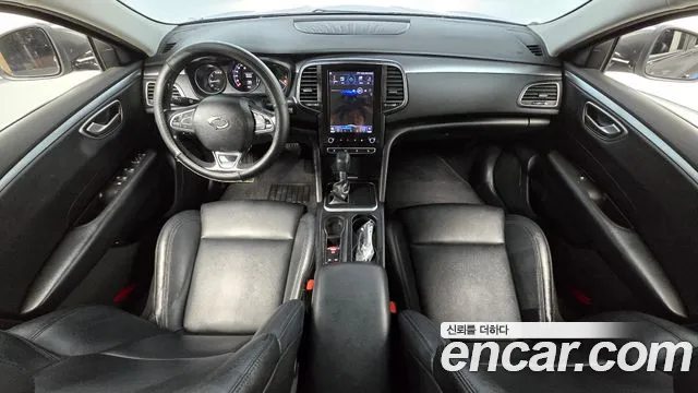 Renault Megane 2018 thumb 7