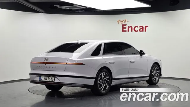 Hyundai Grandeur 2023 thumb 2