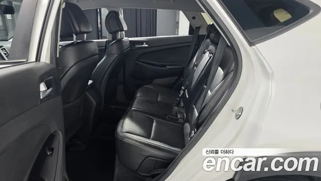 Hyundai Tucson 2017 thumb 12