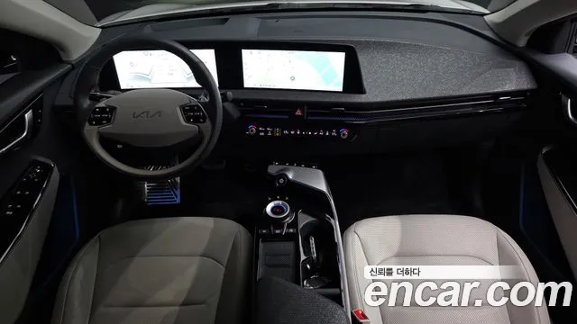 Kia EV6 2023 thumb 6