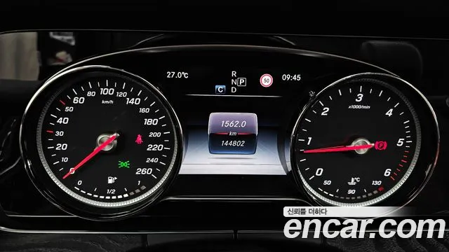Mercedes-Benz E-Класс 2018 thumb 8