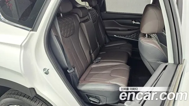 Hyundai Santa Fe 2023 thumb 11