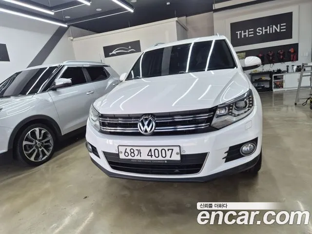 Volkswagen Tiguan 2012 thumb 3