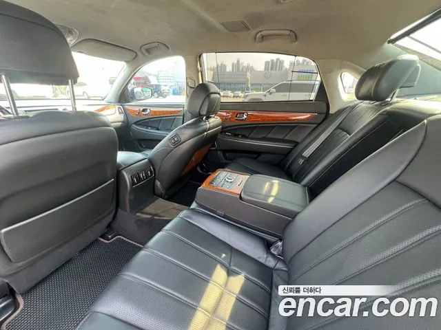 Hyundai Equus 2010 thumb 8