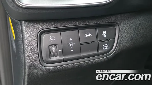 Hyundai Santa Fe 2019 thumb 12