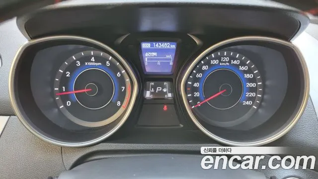 Hyundai Avante 2013 thumb 6